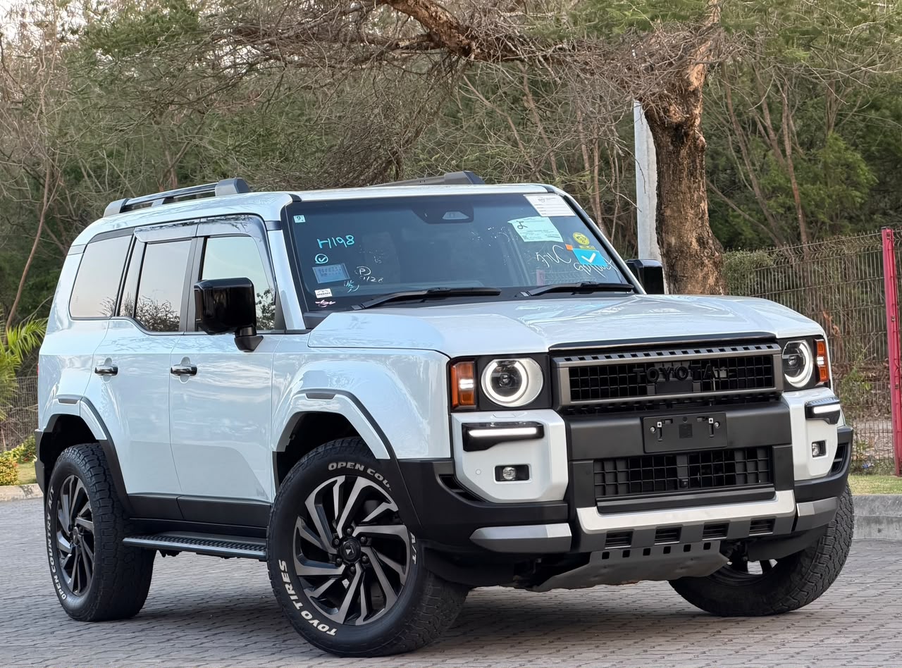 TOYOTA LANDCRUISER PRADO 250
